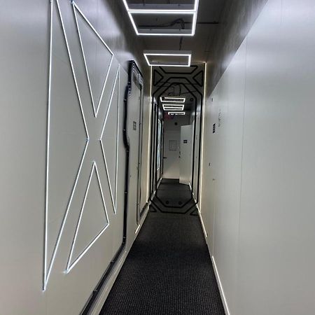 Av-1 Capsule Hotel 키예프 외부 사진