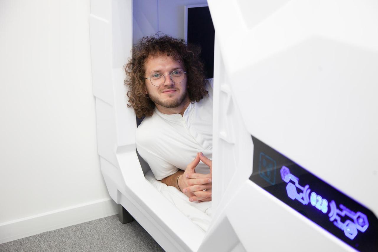 Av-1 Capsule Hotel 키예프 외부 사진