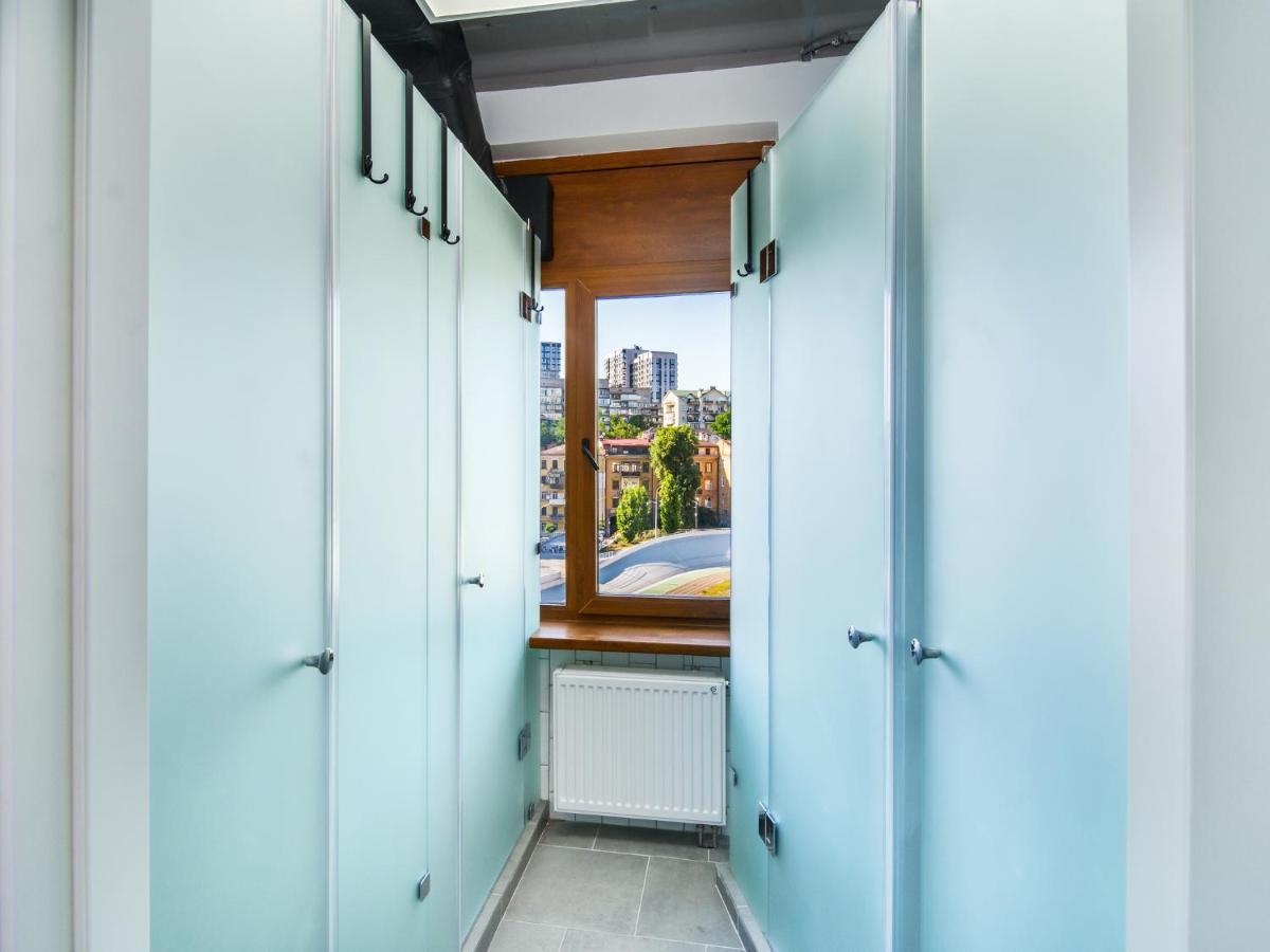 Av-1 Capsule Hotel 키예프 외부 사진