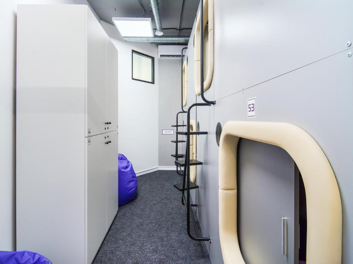 Av-1 Capsule Hotel 키예프 외부 사진